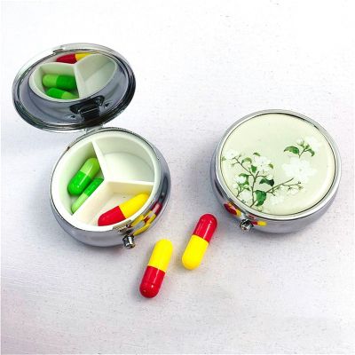 3 Cell Metal Pill Boxes Stainless Steel Round Pill Boxes Medicine Organizer Container Medicine Case Splitters Pill Pill Bottle (Color : Kapok)