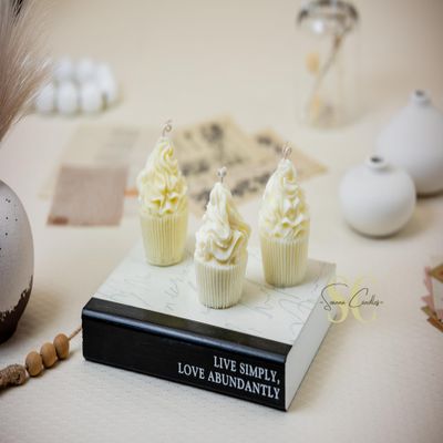 Set of 2 Cupcake Candle Natural Soy Wax Handmade Birthday Cake Candle Gift for Women (Baby Pink)