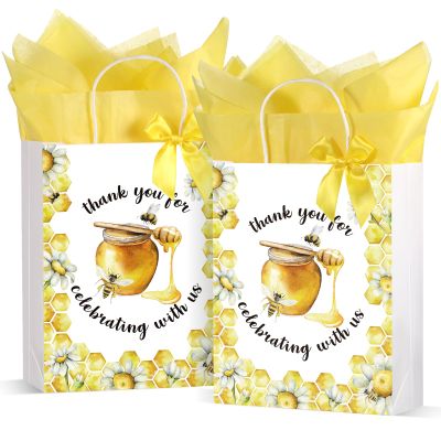 Seajan 24 Pack 10.63 x 8.27 Inch Baby Shower Jungle Safari Animal Party Favor Goodie Bags with Handle for Child's Birthday Gender Reveal(Yellow, Bee)