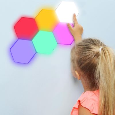 Tujoe 6 Pcs Hexagon Autism Lights LED Wall Panels Touch Sensitive Lights Visual Stimulation for Home Living Room Kids Bedroom Decor Autism Gift Adults