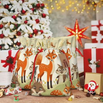 RLDOBOFE Woodland Animal print Christmas Gift Bag Christmas Drawstring Bag Reusable Gift Wrapping Goody Gift Bags with Gift Tag Present Storage Bag for Christmas Thanksgiving Wedding Party