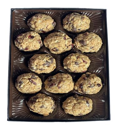 Brou'ne Desserts Cranberry Almond Granola Box