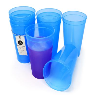 Rolling Sands 22 Oz Reusable Plastic Stadium Cups, 8 Pack, Made in USA, BPA-Free Dishwasher Safe Color Changing Tumblers, Blue to Purple