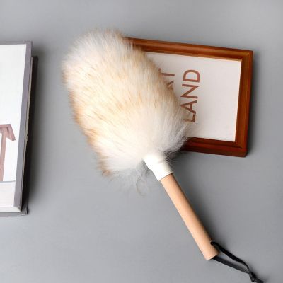 LUNCHS Lambswool Duster with Wooden Handle,Reusable Feather Duster for Cleaning Furniture,Window Blinds,Bookshelves Etc (Color : White, Size : 18cm)