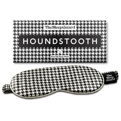 TheSleepGuard Pure Silk Sleep Mask [100% 6A Mulberry Silk, 22 Momme] Light Blocking Travel Essentials. Eye Masks for Sleeping. Black Oeko-Tex Blindfold. Eye Covers for Men & Women