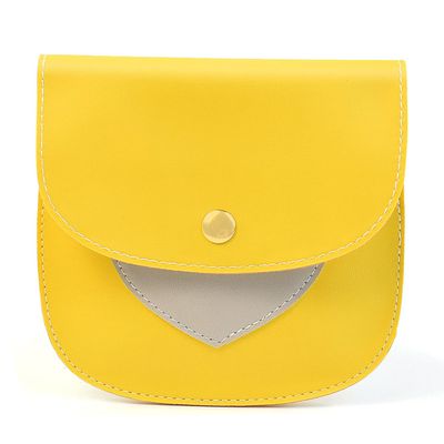 1Pcs Leather Sanitary Napkin Storage Bag, Portable Period Kit Bag, Pad Pouch Tampon Sanitary Napkin Receptacle (Yellow)
