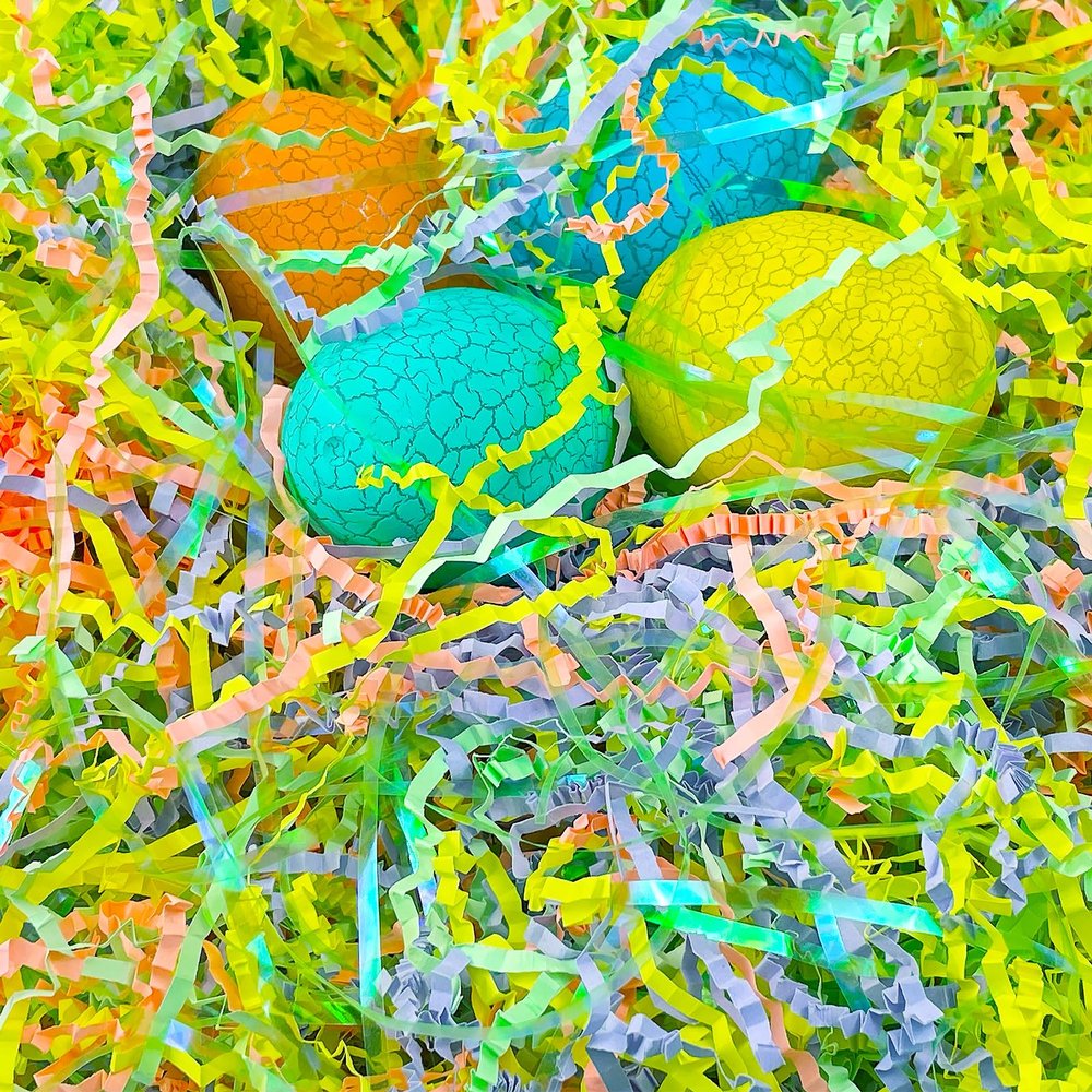 1 LB Easter Grass Crinkle Cut Paper Large Pack Raffia Grass Iridescent Recyclable Shred Paper for Easter Gift Box Basket Filler Green Yellow Purple Paper Shred Filler Party Birthday Gift Wrapping