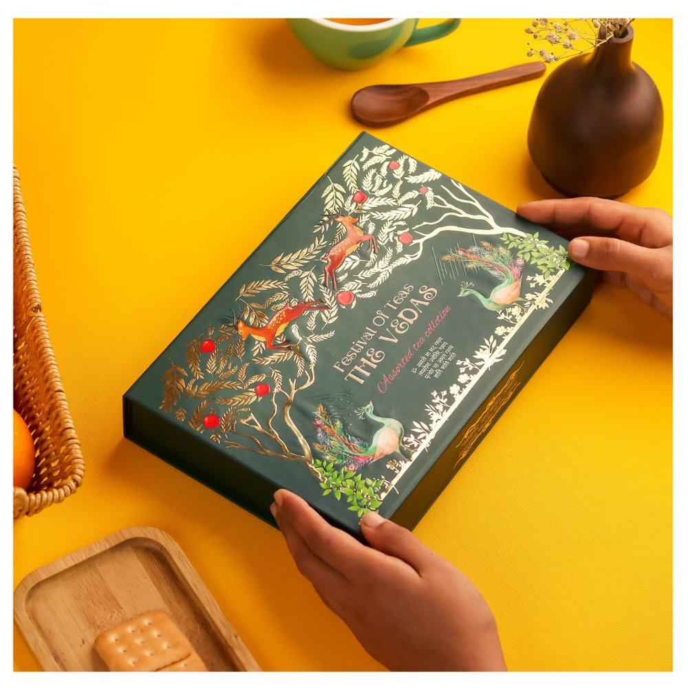 The Vedas Assorted tea sampler gift | 10 Exotic flavours | Premium Hand stitched cotton teabags of 8 different flavours along with Indian masala chai and Matcha tea | 30 Cups | Tea sampler gift set box | Tea assortment box | Tea sets for women