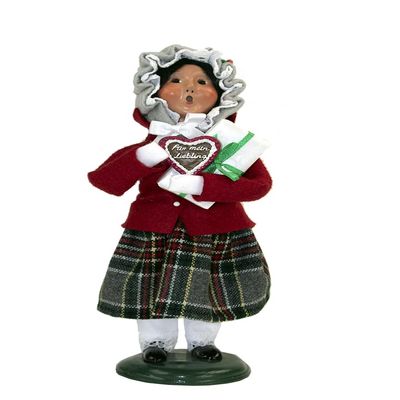Byers' Choice Family w/Cookie Girl Caroler 1247G From The Specialty Families Collection (New 2024)