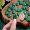 NUKAYAI 20PCS Malachite Heart Healing Crystals Set Stones Love Shaped Polished Crystal Natural Cute Pocket Thumb Reiki Wholesale Set Gifts Balancing Meditation view 3