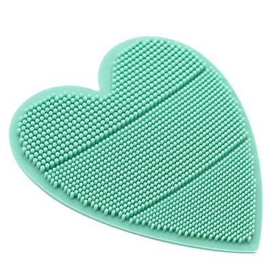 FRCOLOR Soft Silicone Head Massager and Hair Washing Brush Gentle Scalp Scrubber for Portable Bath Tool for Easy Hair Cleaning Green