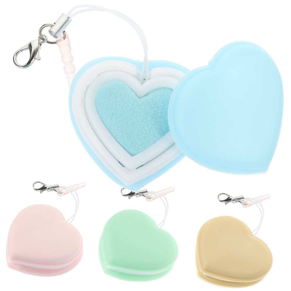FOMIYES 4pcs Heart-Shaped Macaron Screen Cleaner Gentle Lens for Phones Glasses and Cameras Dust Fingerprint Remover with Cute Hanging Charm Random Colors