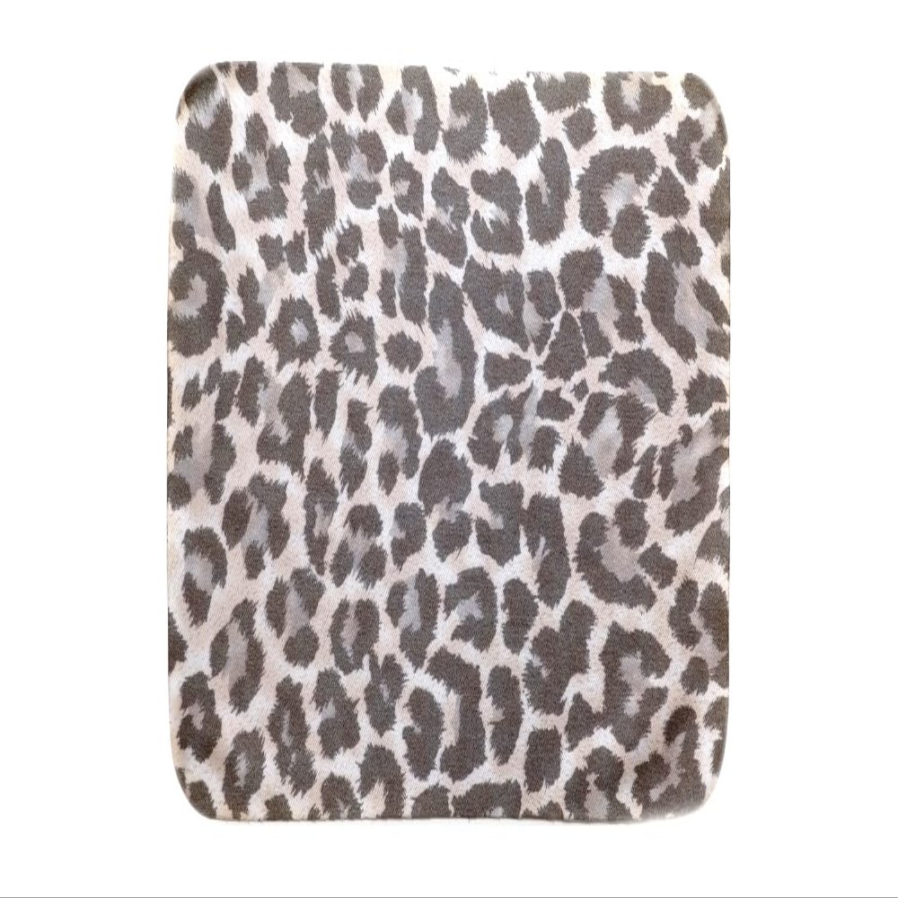 Calabria 2 Pack Microfiber Cleaning Cloth Silver Jaguar Animal Print Clean Eyeglass Lens TV Phone Screens Camera Sunglasses