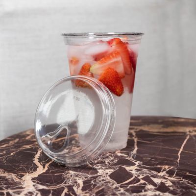 Basidi [100 Sets Clear Plastic Cups with Strawless Sip Lids for Iced Coffee, Tea, Juice | Plastic Cups and Sip Through Lids | Clear Plastic Disposable Party Cups (16oz Cups with Sip Lids)