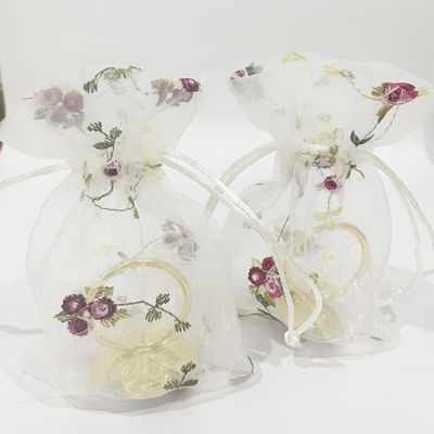 10 Pcs lace gift bags lace favor pouches White Embroidery Gift Bag- Organza Drawstring Gift Bags Embroidery Lace Floral Pouches for Christmas Wedding Birthday Parties Favor Jewelry Craft Bags, 4" x 5.5"