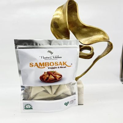 NineLife Basics Noura's kitchen Frozen Sambosak meat & veggies, Large
