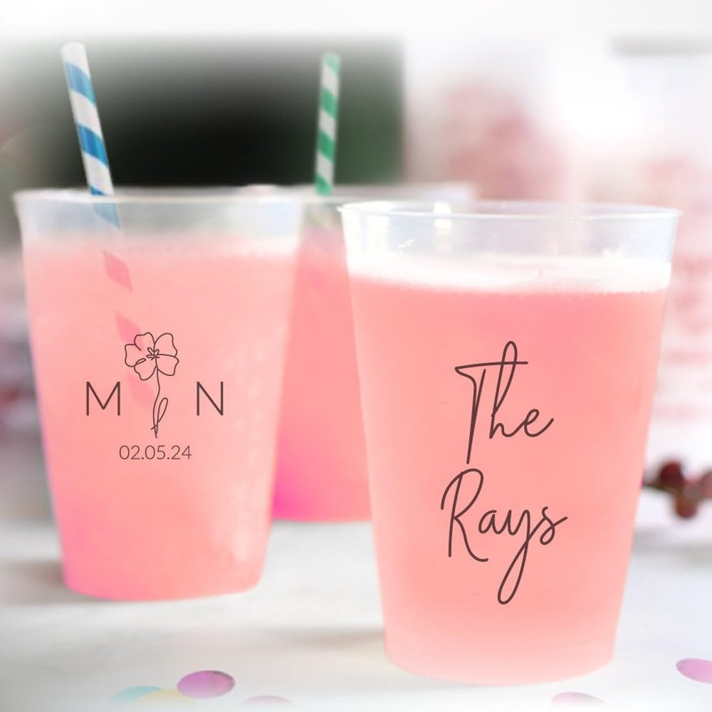 20pcs Custom Initials Wedding Frosted Cups, Personalized Wedding Frosted Cups, Custom Plastic Cup Weddings Favors, Drinking Cups for Bridal Shower Anniversary Engagement Birthday