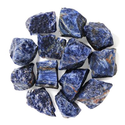 1.1lb Bulk Raw Sodalite Crystal Rough Crystal-Natural Sodalite Raw Stones Crystal for Tumbling, Cabbing, Fountain Rocks, Decoration, Polishing, Wire Wrapping, Wicca & Reiki Crystal Healing