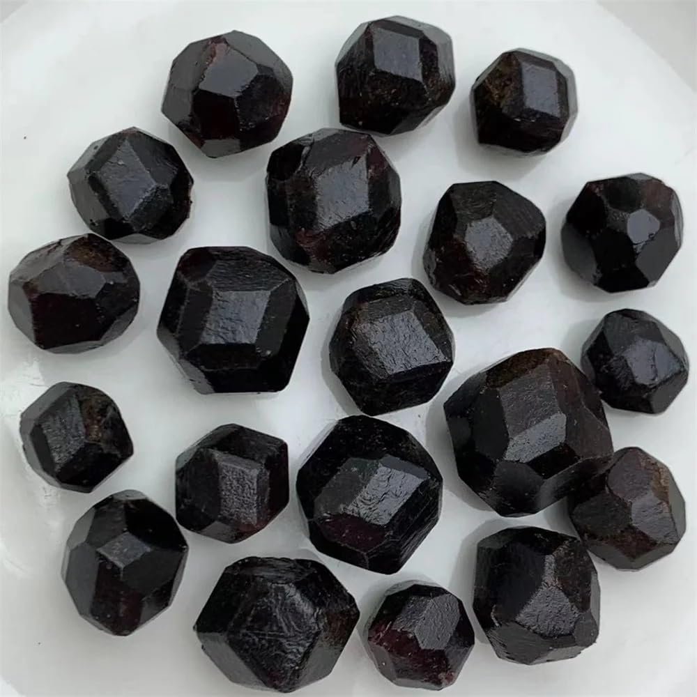 AtkitS Meditation Natural Crystal red Garnet Mineral Rough Stone Specimen Mineral Gift (Size : 200g)