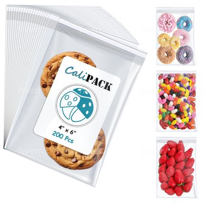 CaliPack 4" X 6" (200 Pack) Cellophane Bags w/Adhesive Self Adhesive, Resealable, Clear Gift Wrap Cellophane Bags Cookies, Treats, Sweets, Candy, Bakery, Art Prints, Photos, Envelopes