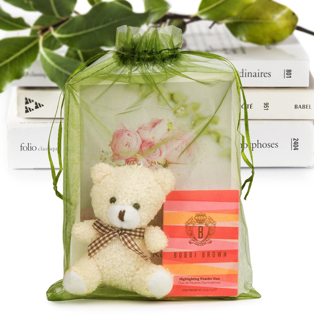 ANZNKU 100 Pack Organza Gift Bags 8x12in Sheer Bags Drawstring Mesh Gift Bags for Valentine Gift Saint Patricks's Day Party Favors Fruit Protection(Green)
