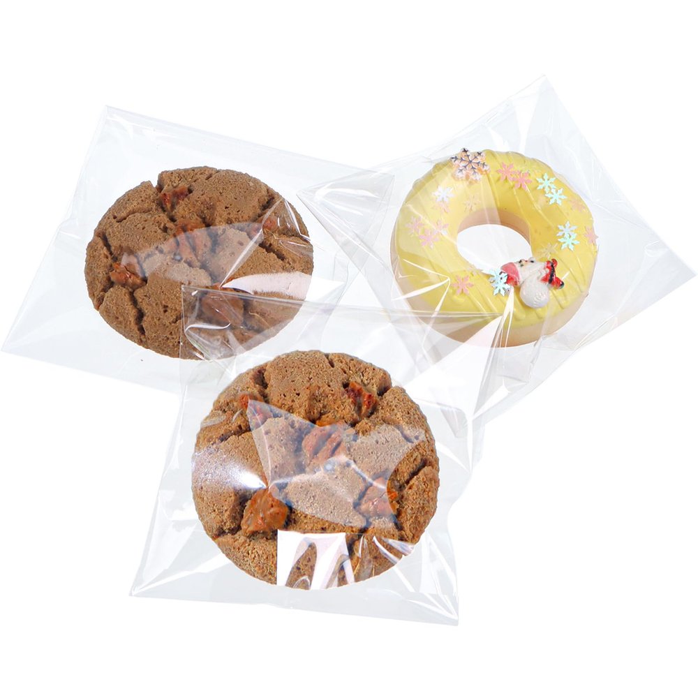 TEMLQPACK 200Pcs 4 x 4Inch Cookies Bags Chocolate Covered Strawberries Bags Macaron Bags Truffle Treat Candy Bakery Cellophane Bag Gift Cello Bag for Card Business Party Favor Bags Wedding Christmas