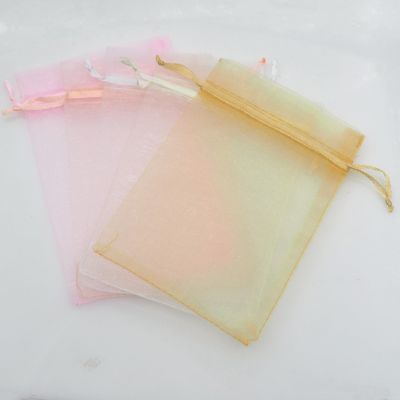 Xiufortion 100PCS(10 Colors Mixed) Transparent organza gift bag Drawstring packaging bag for Party, Jewelry Festival, Makeup Organza, Wrapping Supplie(3.9"*5.9")