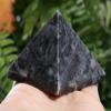 YATOJUZI 2" Black Labradorite Crystal Natural Crystals and Healing Stones Labradorite Black Gemstones for Meditation Reiki Energy Balancing Good Luck Gifts 1PCS view 2