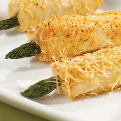 Premium Crispy Asiago Asparagus, 22 pieces, each weighing 0.45 ounces. This appetizer is perfect for your next get-together. Cooking instructions from the Kansas City Steak Company.
