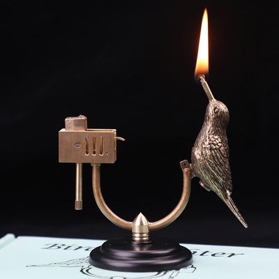 Pure Copper Bird Retro Desktop Kerosene Hand-Carved Lighter, Creative Bird Design, Refillable Adjustable Lighter, Suitable for Collection, Decoration and Gifts for Men and Women(Fuel Not Included)(Bla