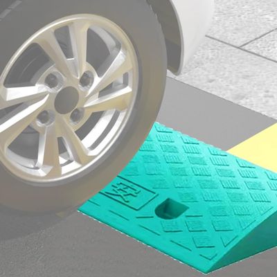 OUKEJNM 1.6" 3" 5" Rise Threshold Ramp, Wheelchair Ramp for Home Steps, Driveway Curb Ramps, Rubber Entry Ramp, 1.2"-4" 550Lbs/ 4.3"-7.5" 2204Lbs Load Capacity(Green,2.4" Rise/6cm)