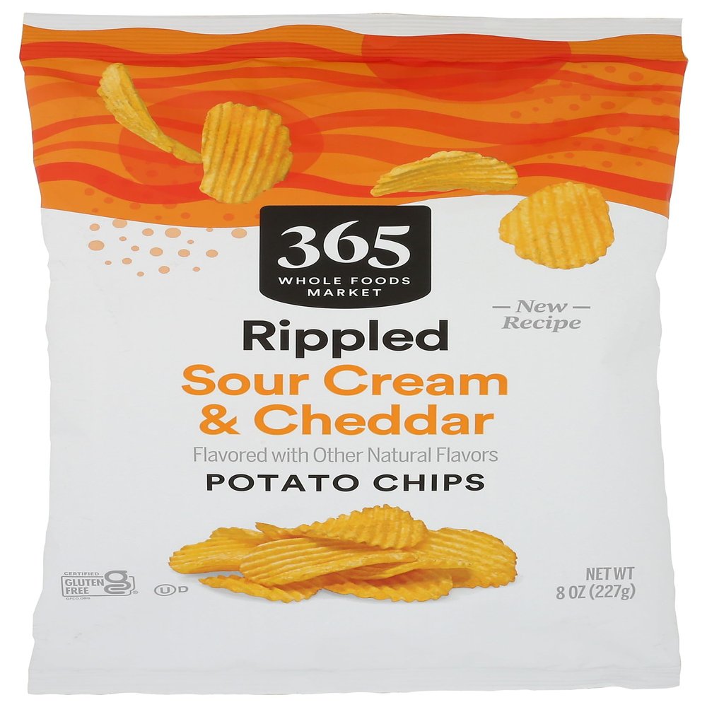 365 By Whole Foods Market, Potato Chips Rippled Cheddar & Sour Cream, 8 Ounce