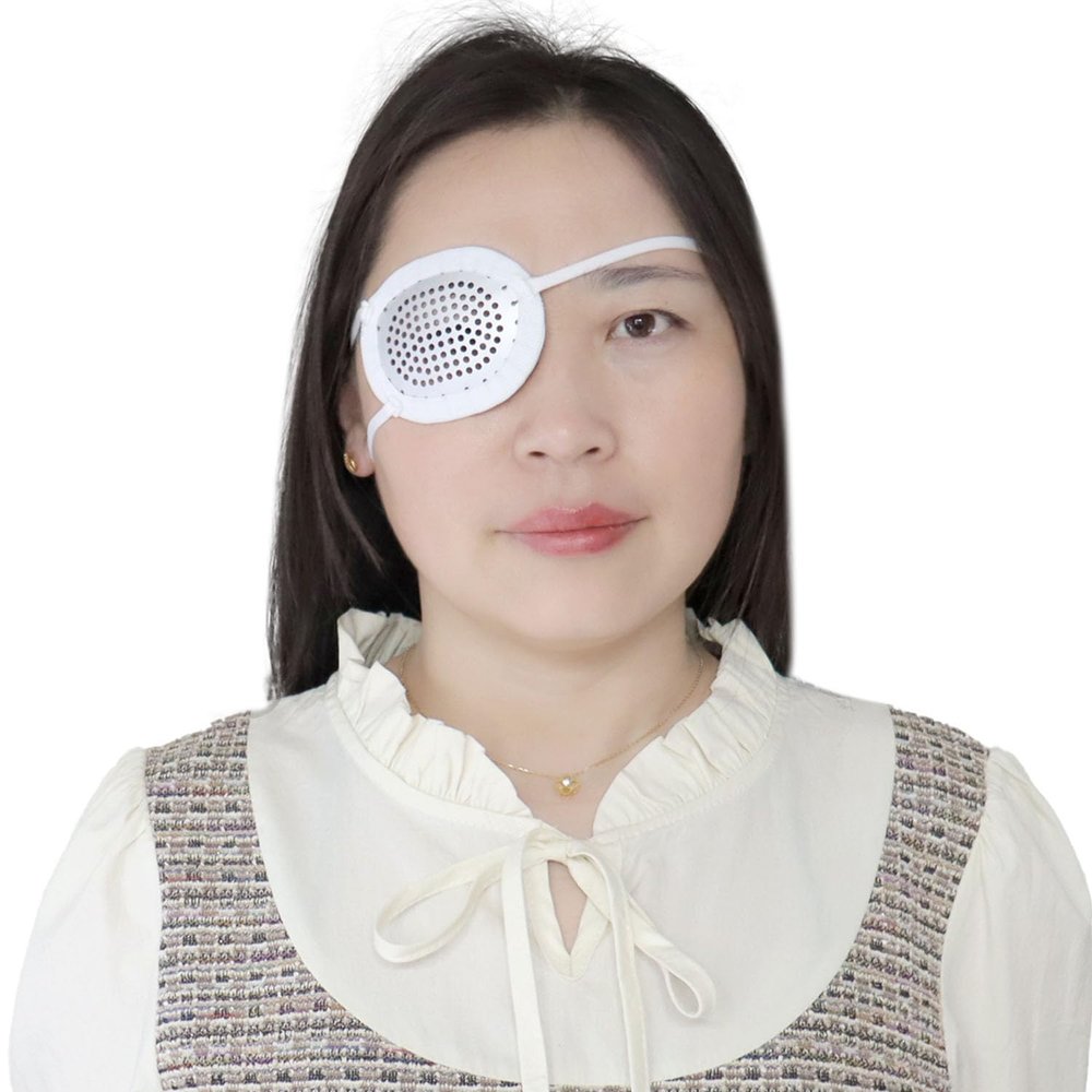 2 Pack Aluminum Eye Shield Convex Patch Clear Eye Patch with Head Strap Ventilated Eye Coverings Breathable Eye Injury Shield Protections for The Treatment of Traumatic Eye Injury Outside