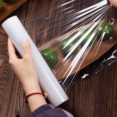 Kitchen Plastic Wrap, Fresh Keeping Bag Cling Wrap Plastic Food Wrap with Slide Cutter Plastic Wrap Stretch Plastic Wrap Bowl Covers, Cling Film (Clear,12X12 inch 600 Pieces)
