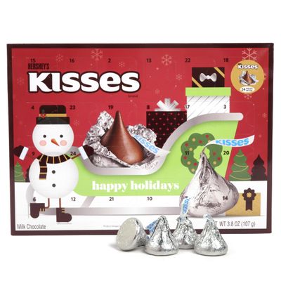 2024 Hershey Kisses Advent Calendar, 24-Day Countdown to Christmas with Candy, Individually Wrapped Pieces, 3.8 Ounces