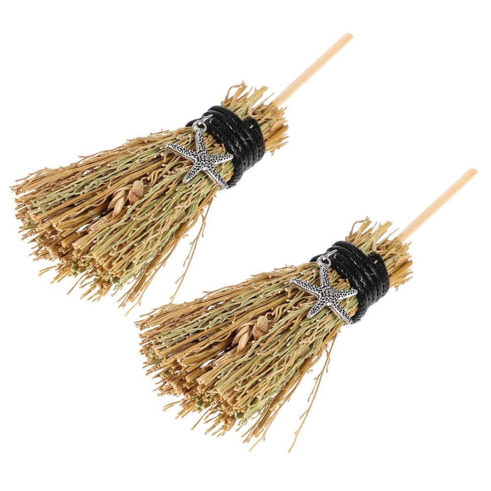 Abaodam 2pcs Broom Hanging Ornaments Decorative Halloween Crafts Charms Lightweight Retro Style Broom Pendants for Halloween
