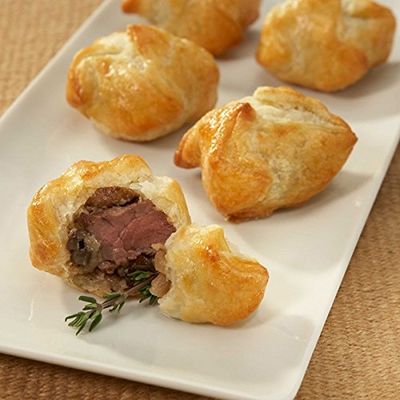 Wholesale Bulk Beef Wellington Bites - Frozen Gourmet Appetizer, Filet Beef + Mushroom Duxelle in Puff Pastry Ready in Under 14 Minutes [set of 8 tray]