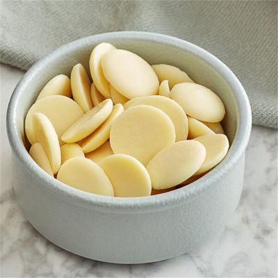 6.6 lb. Creme Francaise 31% White Chocolate Wafers WS-409G3310C26-NPF