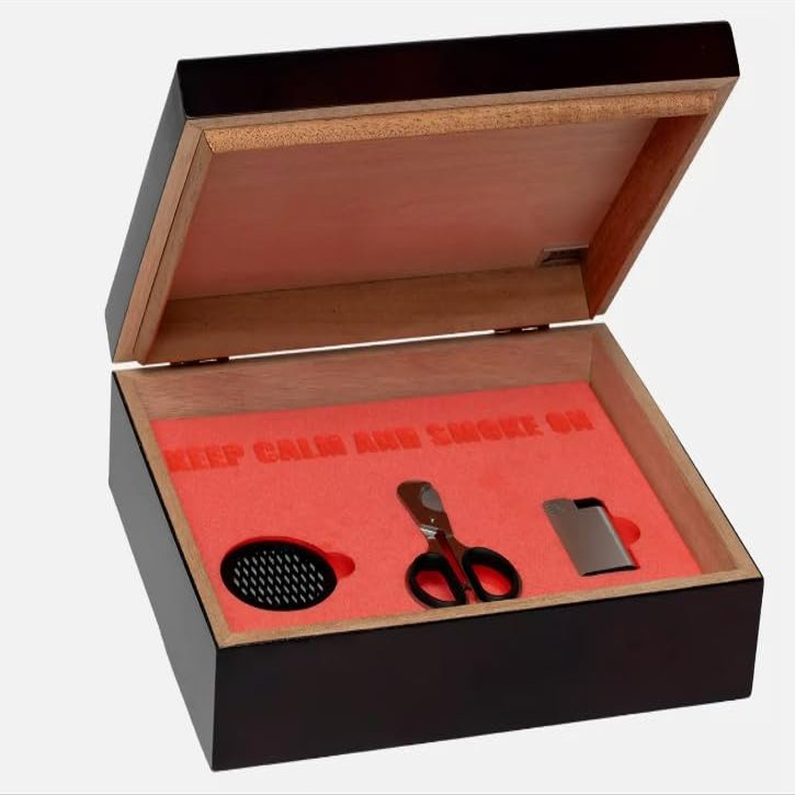 20 ct Humidor Gift Set w/Palio Torcia, Silver and Scissors/Cutter, Stainless Steel
