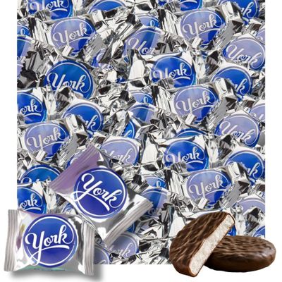 Candykrave Yorkes Peppermint Patties Dark Chocolate Mint Candy, Bulk Chocolate Cool Mint Candy Pack Individually Wrapped 1lb (30 Pieces) - Perfect for Parties, Birthday, Thanksgiving and Holidays