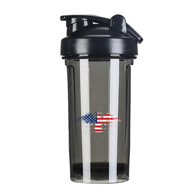 America Flag 18 Ounce Shaker Bottle Drink Mixer Leak-proof Pre Workout Protein Shakes Meal Replacement Shakes Bottles 500ML/18 Oz Black