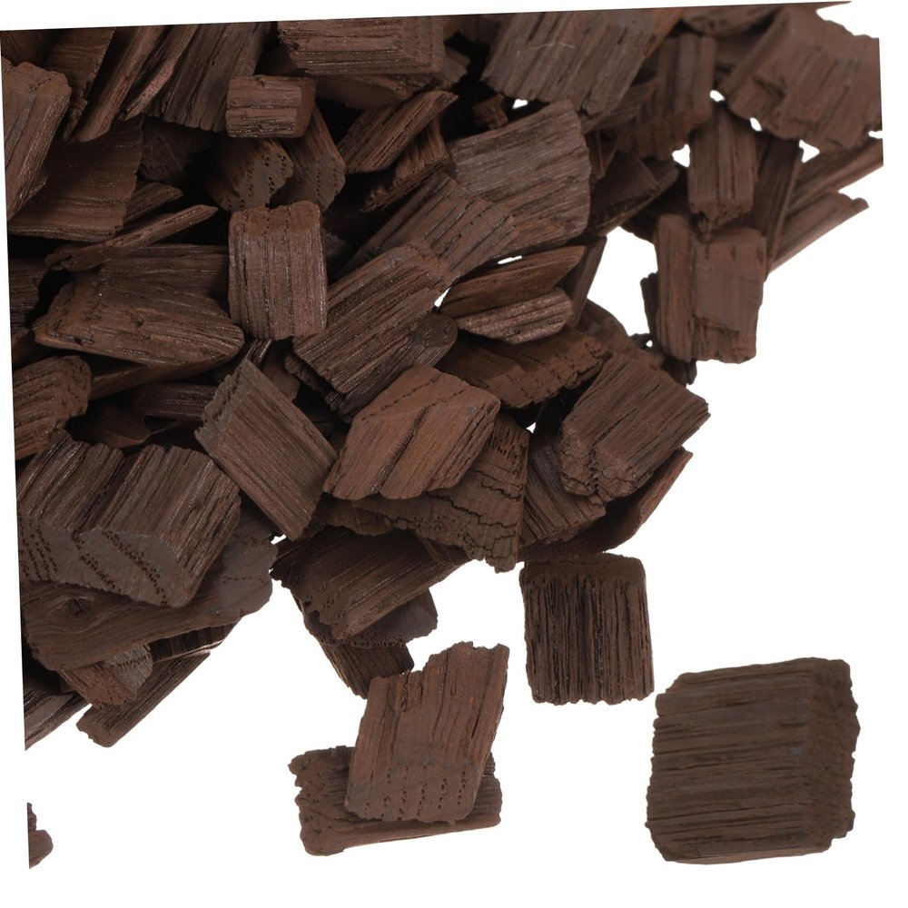 SECFOU Heavy Toasted French Oak Chips for Home Brewing Aging Wine Oak Enhance Flavor and Aroma for Red Wine Whiskey and Spirits