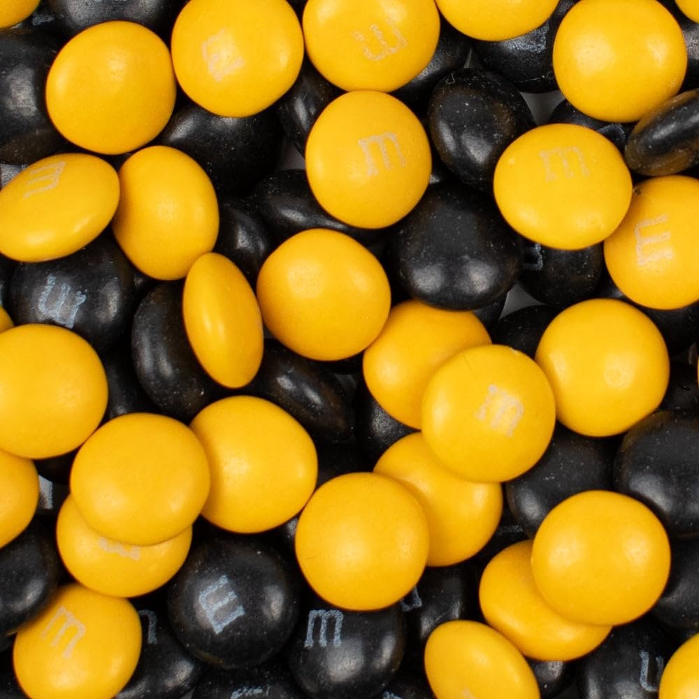 1.5 lbs Black & Gold Milk Chocolate Coated Candies
