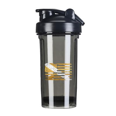 America Diver USA Flag Scuba Diving Dive Flag B 18 Ounce Shaker Bottle Drink Mixer Leak-proof Pre Workout Protein Shakes Meal Replacement Shakes Bottles 500ML/18 Oz Black