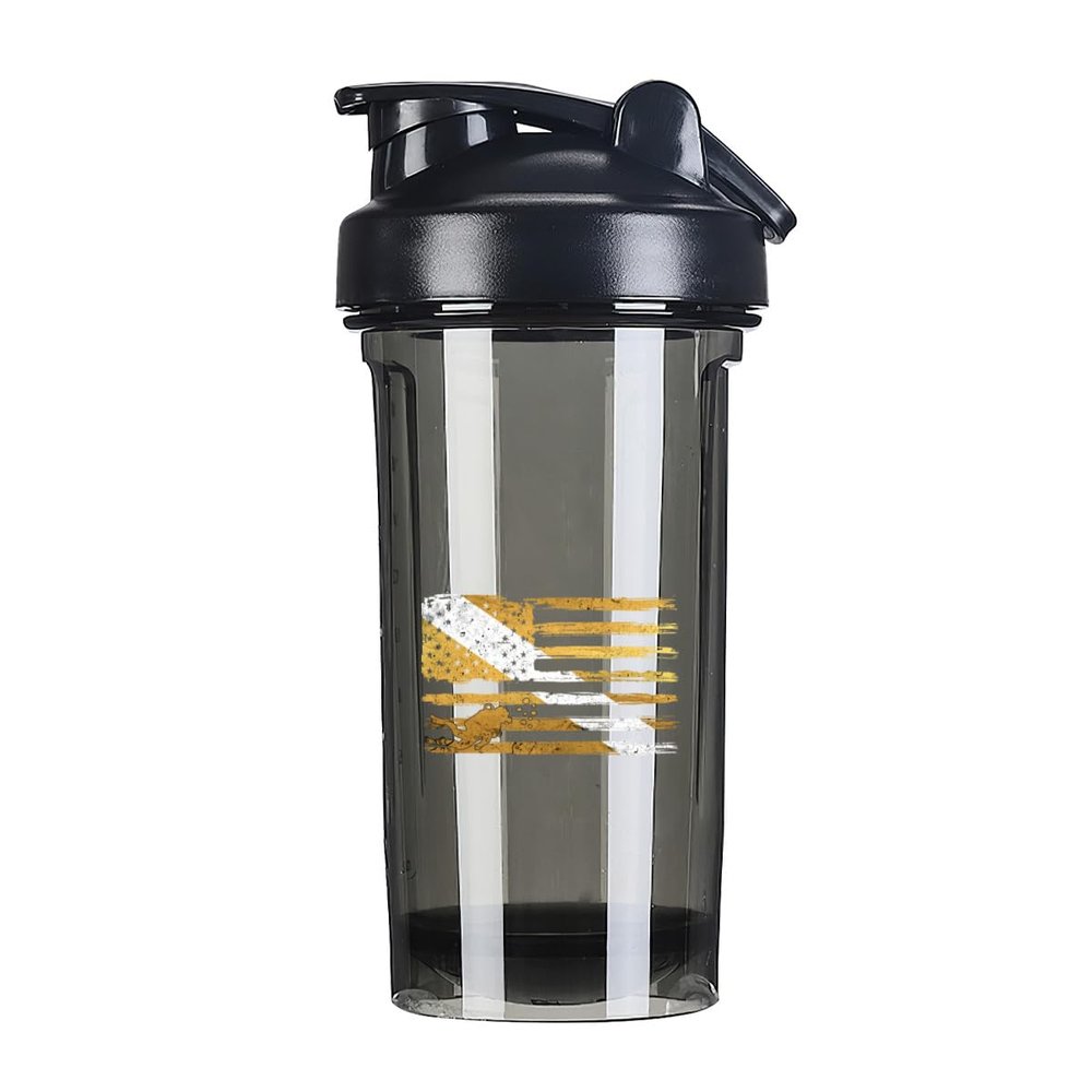 America Diver USA Flag Scuba Diving Dive Flag B 18 Ounce Shaker Bottle Drink Mixer Leak-proof Pre Workout Protein Shakes Meal Replacement Shakes Bottles 500ML/18 Oz Black