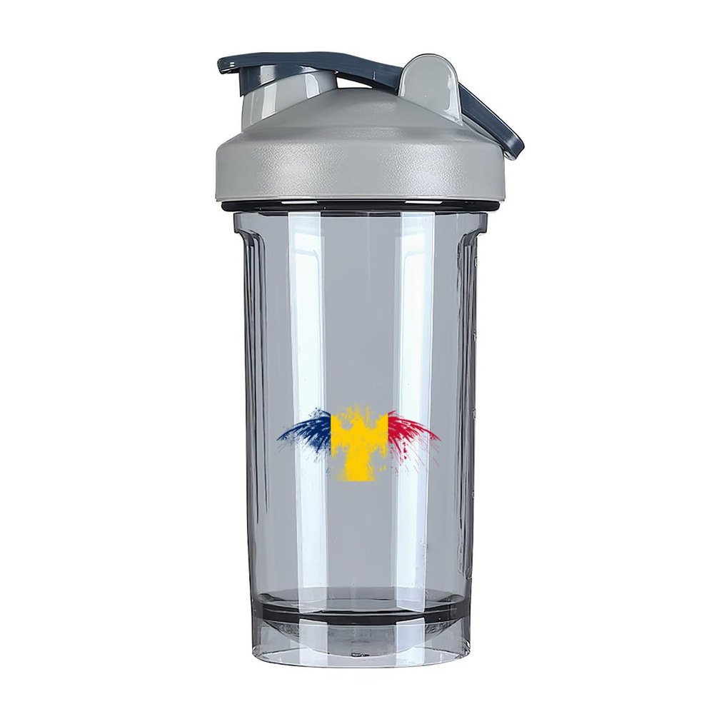 Chad Chadian Flag 18 Ounce Shaker Bottle Drink Mixer Leak-proof Pre Workout Protein Shakes Meal Replacement Shakes Bottles 500ML/18 Oz Gray