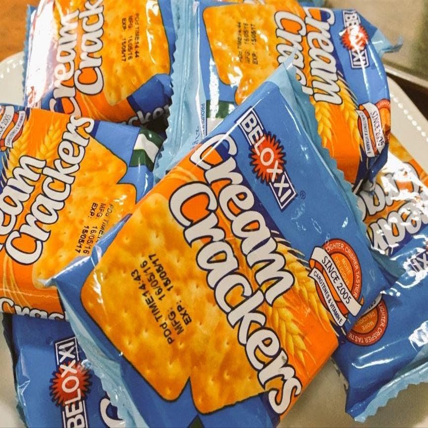 Beloxxi cream crackers (1 Dozen)