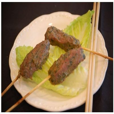 Les Chateau Red Thai Curry Beef Skewers, 100 Pieces Per Case, Frozen Gourmet Appetizer