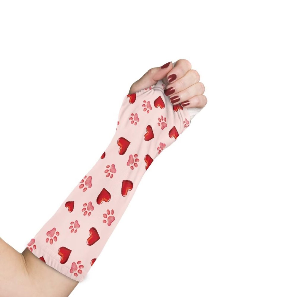 Luarisgur Heart Dog Paw Arm Cast Cover Cast Scratcher Arm Protectors Cast Sleeve Size M