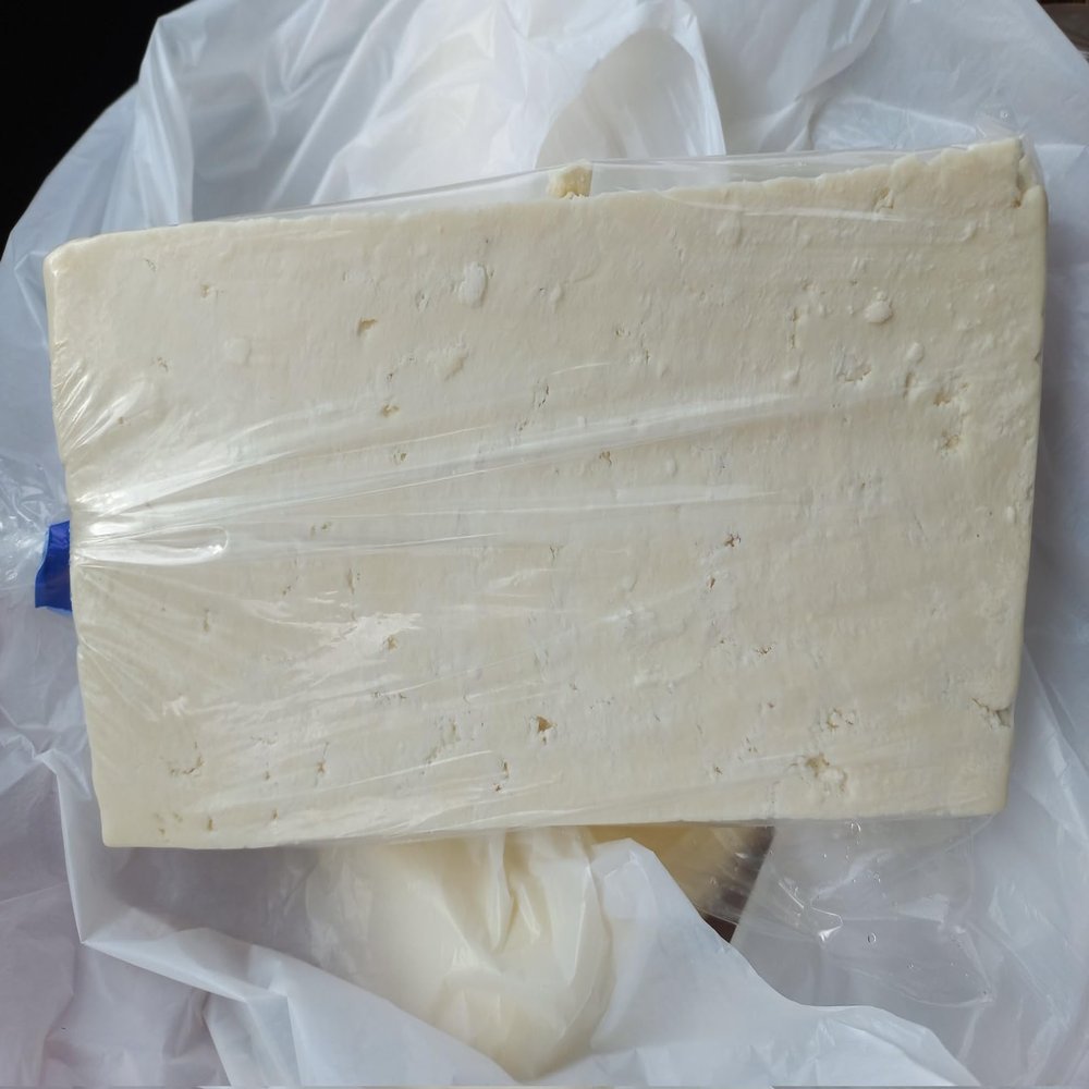 QUESO DURO CENTRO AMERICANO 1 LIBRA SALVADOREO